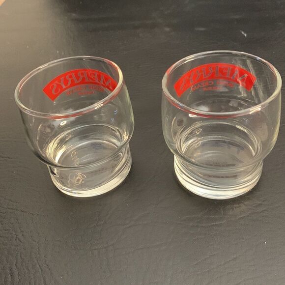 Merry’s Irish Cream Liqueur Red Logo 8 Ounces Each Sold Set Of 2 Bar Accessory - Picture 2 of 5